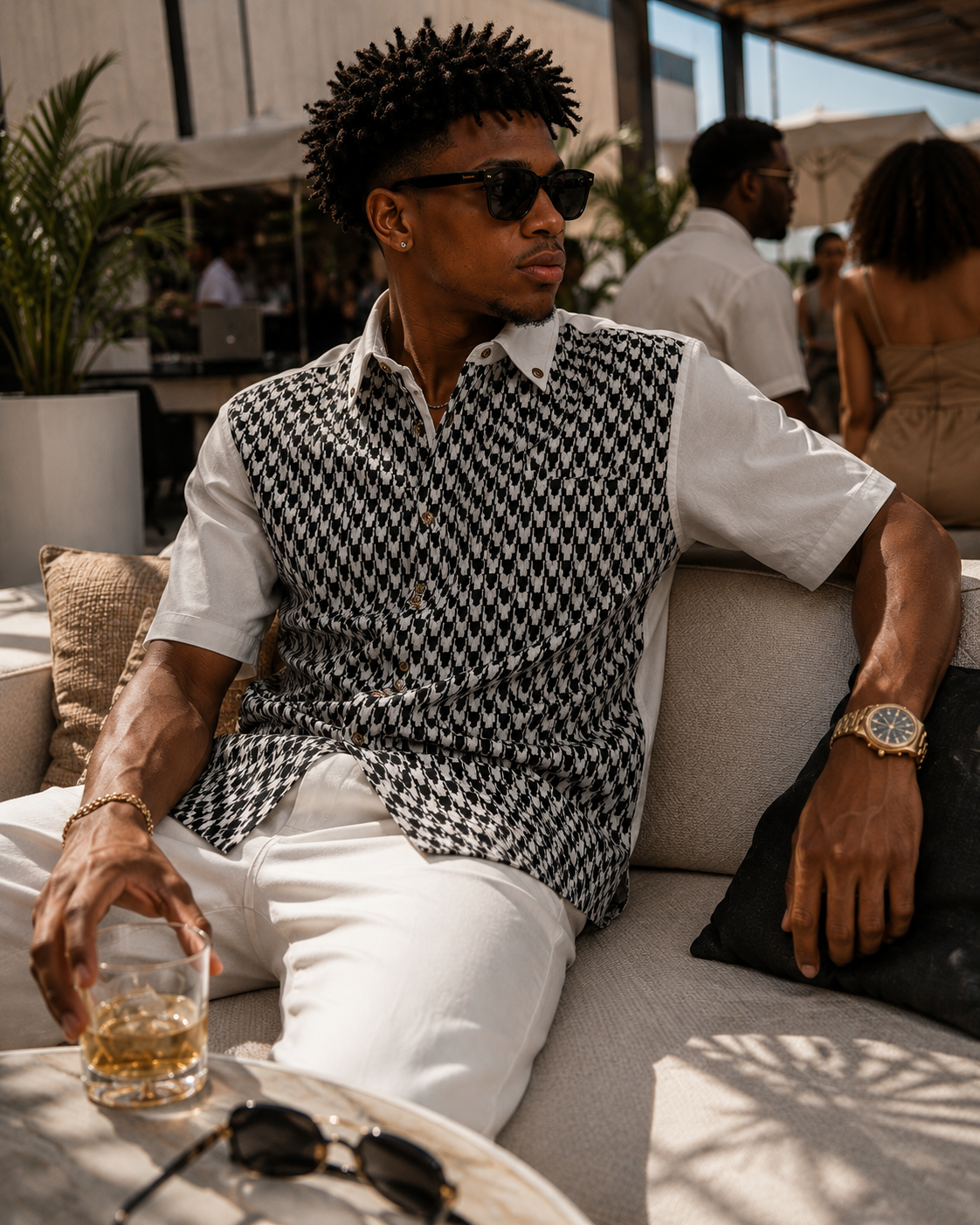 YBP Heirloom Premium Cotton Button-Up Shirt | Houndstooth Short Sleeve Shirt